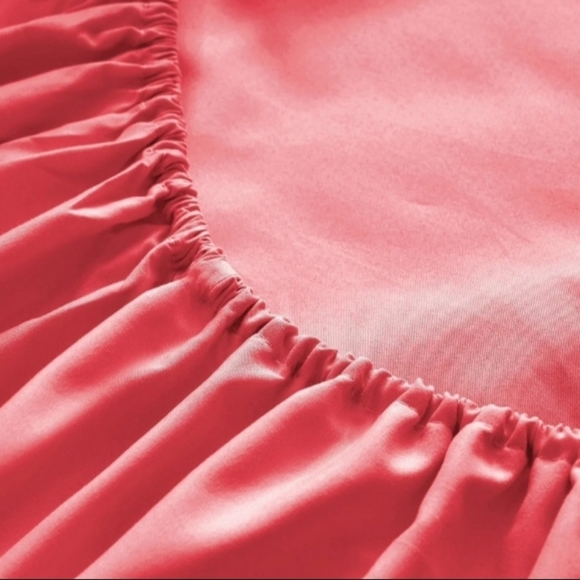 Cool Bamboo Sheet Set - Queen size - Coral - Picture 5 of 11